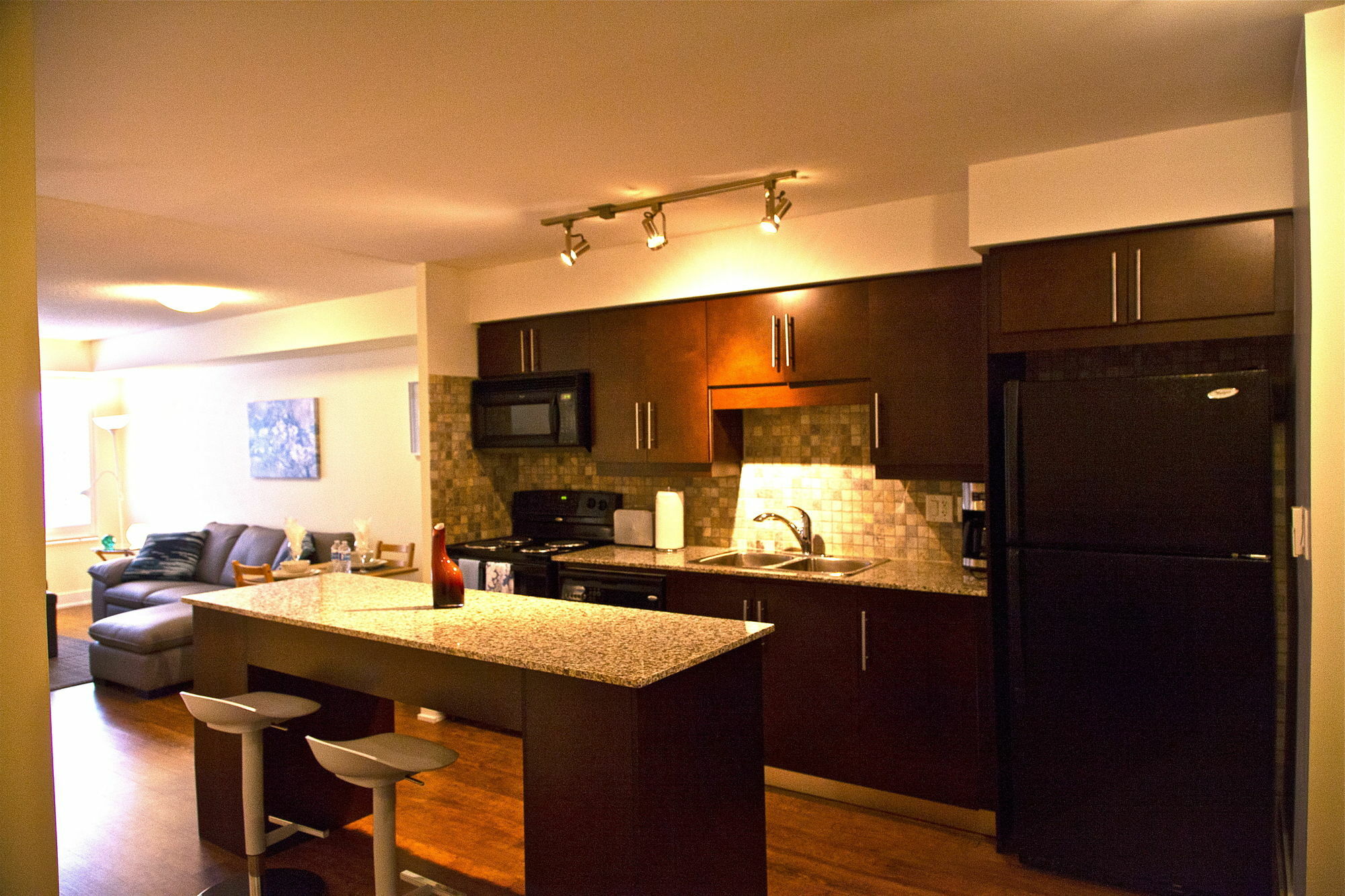 Red Maple Suites - Blue Jays Way Toronto Exterior foto
