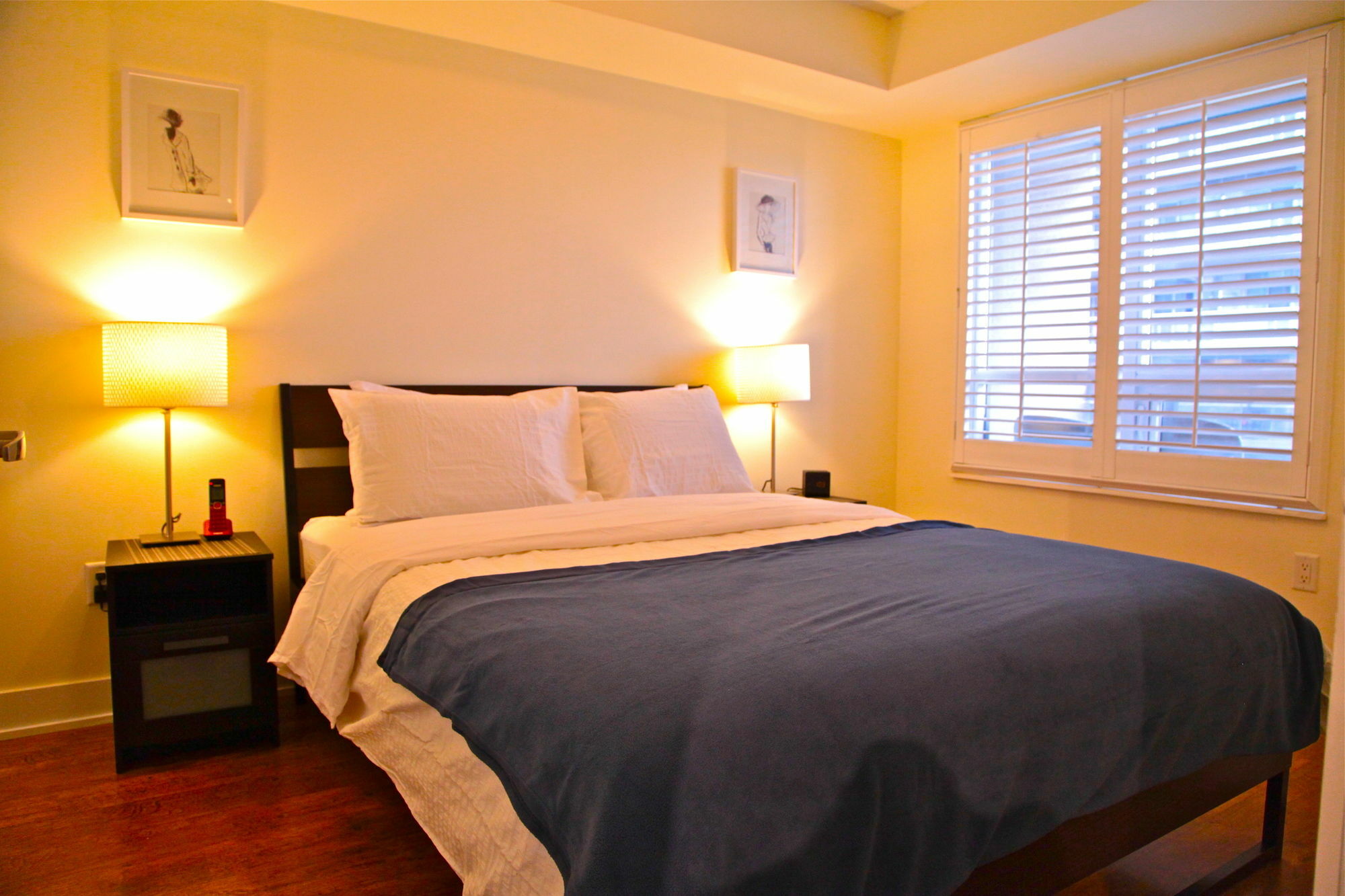 Red Maple Suites - Blue Jays Way Toronto Exterior foto